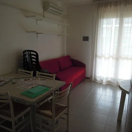 Daire Precious In With Swimming Pool Bibione