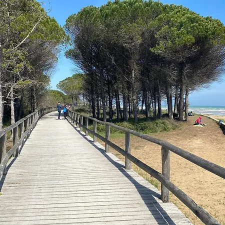 Precious In With Swimming Pool Bibione
